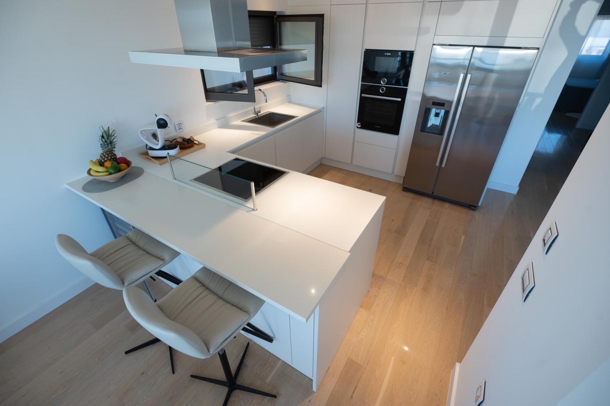 Apartment Seafront Luxury Idassa By Belmont Realty *