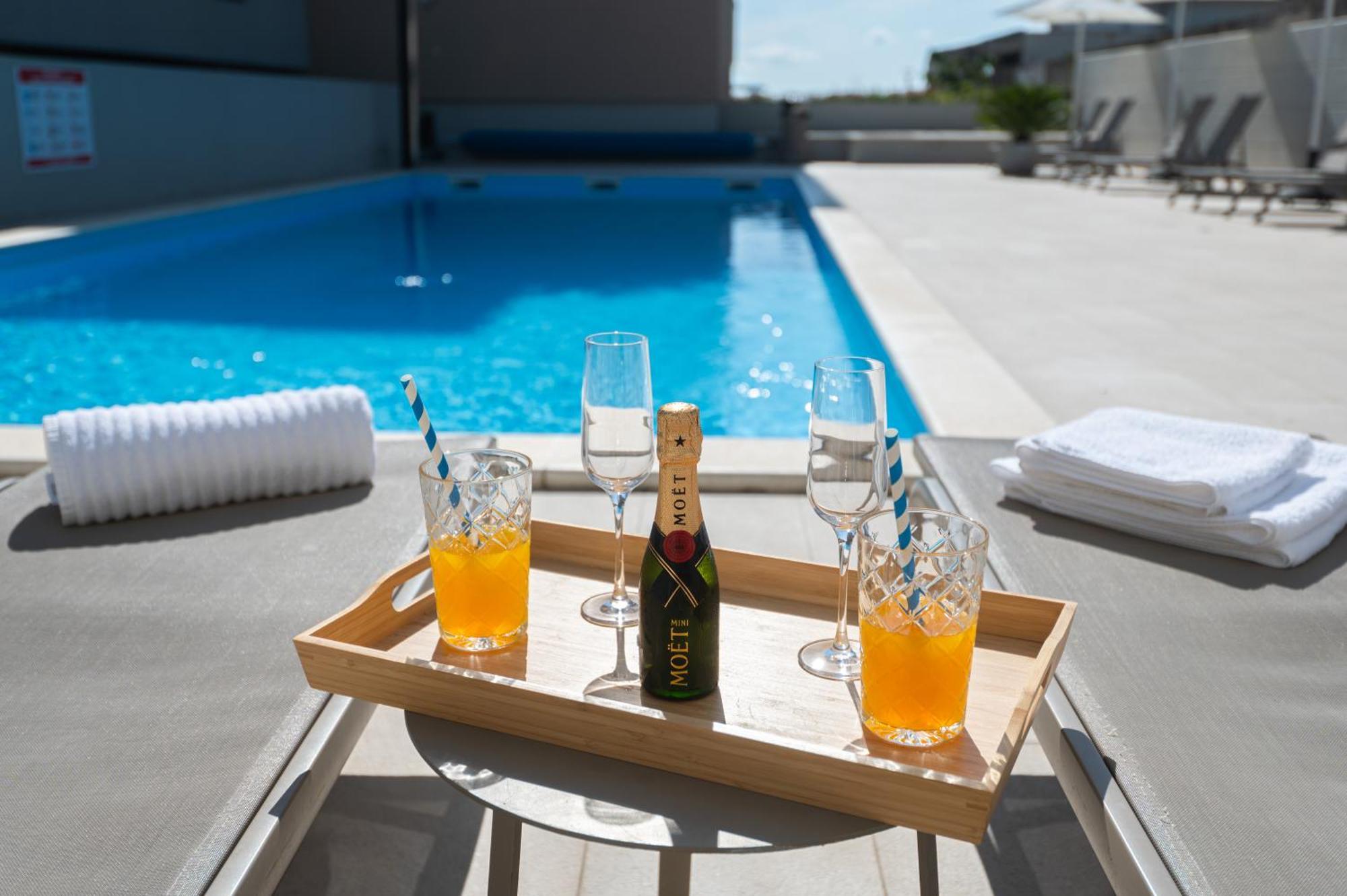 Seafront Luxury Idassa By Belmont Realty Apartment *